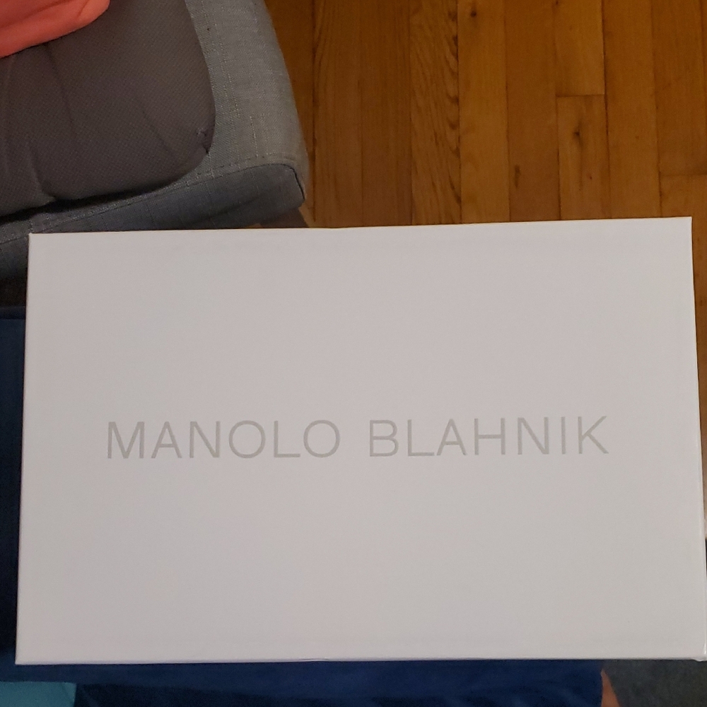 Manolo Blahnik White Shoe Box